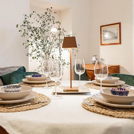 H11 The King's Ariston - Centro Lägenhet *